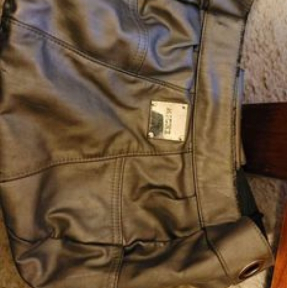 MICHE PURSES - Picture 2 of 3